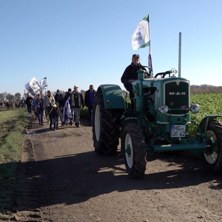 Dorf- und Feldspaziergang in Lützerath am 24.10.2021